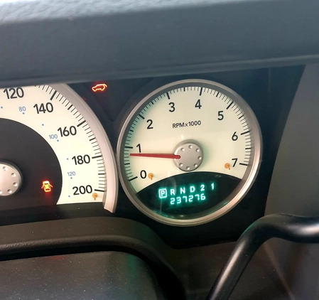 Dodge Durango cena 41000 przebieg: 237000, rok produkcji 2005 z Warszawa małe 277